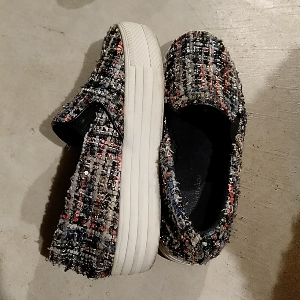 Tartan platform shoes